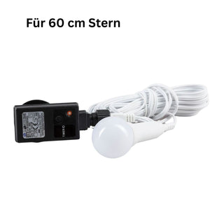 Außenkabel-Set mit LED-Leuchtmittel, weißem Kabel, integriertem Timer und Netzstecker, passend für einen 60 cm Stern.