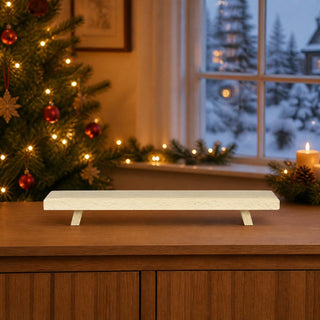 Schwibbogenerhöhung aus naturfarbenem Holz, dekorativer Sockel für Schwibbögen und Lichterbögen zur verbesserten Präsentation auf Fensterbank und Sideboard, 45 cm breit.