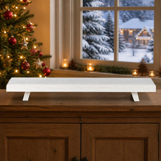 Schwibbogenerhöhung weiß, 70 cm, dekorativer Holzsockel für Schwibbögen und Lichterbögen, sorgt für eine erhöhte Präsentation und eine bessere Wirkung der Weihnachtsbeleuchtung in Wohnräumen.