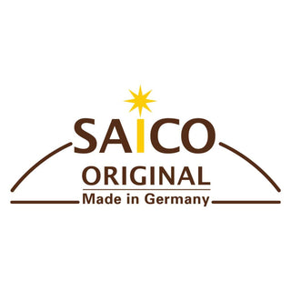 SAICO Original Logo mit gelbem Stern über dem Schriftzug „SAICO“, darunter der Text „ORIGINAL Made in Germany“. Das Logo ist in Braun und Gelb gestaltet und von einem stilisierten Schwibbogen umrahmt.