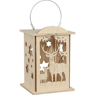 Holzlaterne „Wald“ mit filigran ausgesägtem Hirsch‑ und Kitzmotiv sowie Sternöffnungen, geeignet für Teelicht oder LED‑Beleuchtung.