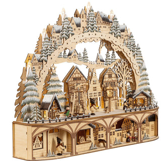 Holz-Lichterbogen „Weihnachtsmarkt“ mit 12 warmweißen LEDs, 60 cm breit, batteriebetrieben oder mit Trafo für Netzbetrieb, inklusive Timerfunktion. Darstellung beleuchtet seitlich von links.