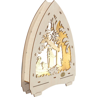 LED Lichterspitze 'Christi Geburt', 29 cm – Holzsilhouette mit Darstellung der Weihnachtsgeschichte: das Jesuskind in der Krippe, Maria kniend und Josef mit Stab stehend, umrahmt von Palmen und einem Stern. Mit Schriftzug 'Qualität aus dem Erzgebirge' auf einem kleinen Schild unten. seitich von links