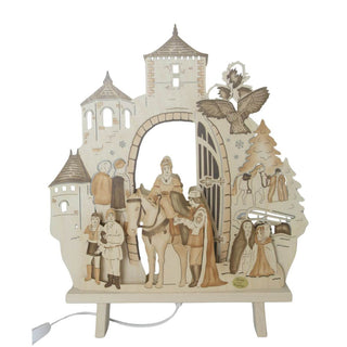 "LED-Standleuchte 'Drei Haselnüsse für Aschenbrödel®' Limited Edition 2025 mit einfarbig abgesetzter Holzszene: Reiter, mittelalterliche Figuren, Burgtor und Vogel auf Ast."
