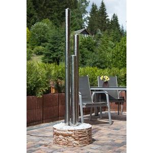 Säulenbrunnen mit 3 unterschiedlich hohen Säulen aus Edelstahl, Wasserbehälter und einer LED-Beleuchtung mit Farbwechsel_3