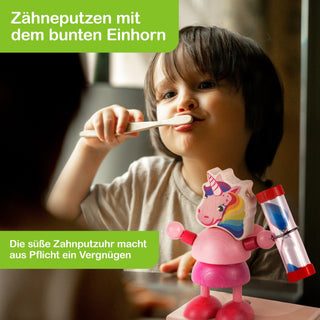 Ein Kind putzt sich die Zähne. Im Vordergrund steht eine bunte Zahnputzuhr in Form eines Einhorns. Auf dem Bild steht der Text: „Zähneputzen mit dem bunten Einhorn“ und „Die süße Zahnputzuhr macht aus Pflicht ein Vergnügen“.