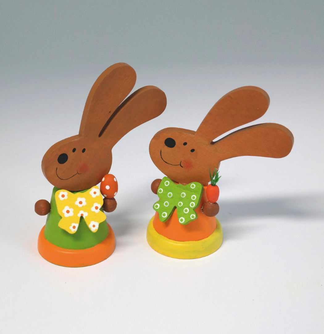 Decorative rabbit figure in a set of 2