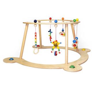 Lauflerngerät aus Holz mit vielen bunten Spielzeugen, Greiflingen und Figuren