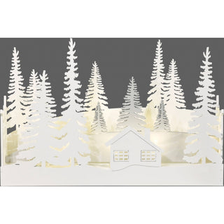 Weiß lackiertes Holz-Diorama mit dem Motiv eines Winterwaldes mit einer Waldhütte. Beleuchtet wir das Diorama mit 10 LEDs die mit Batterie betrieben werden. Das Diorama hat einen Timer._2