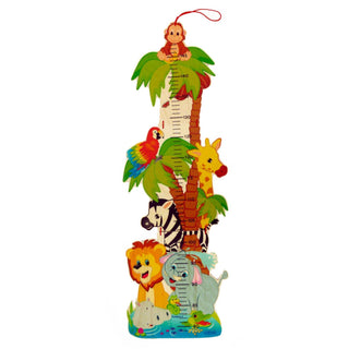 Messlatte aus Holz mit farbig bedruckten Dschungelmotiv