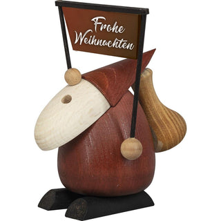 Hier ist der ca. 14 cm-große wohlgeformte Weihnachtsmann aus Holz seitlich abgebildet. Diese Figur ist in verschiedenen Motiven erhältlich. Bild 2.