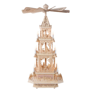 Naturfarbene XXL Weihnachtspyramide Wald mit 3 Etagen. Die Pyramide ist unbestückt. Die einzelnen Etagen sind mit fillegranen Walmotiven verziert. Die 12 LED Kerzen werden durch einen Motor im Unterbau der Pyramide betrieben. Der Motor lässt auch gleichzeitig die Pyramide drehen. Auf den einzelnen Flügeln ist jeweils ein Weihnachtsstern aufgedruckt.